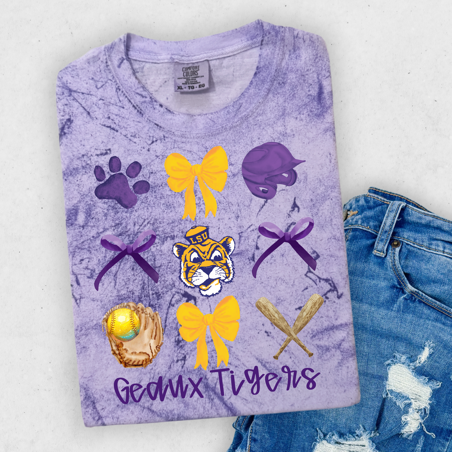 GEAUX TIGER'S SOFTBALL & BOWS COMFORT COLORS TEE