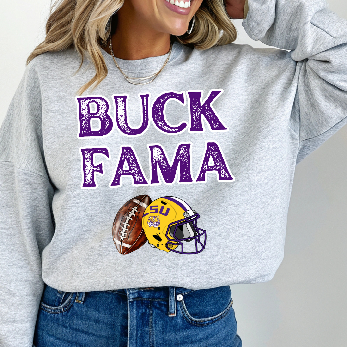 BUCK FAMA TEE AND SWEATSHIRT
