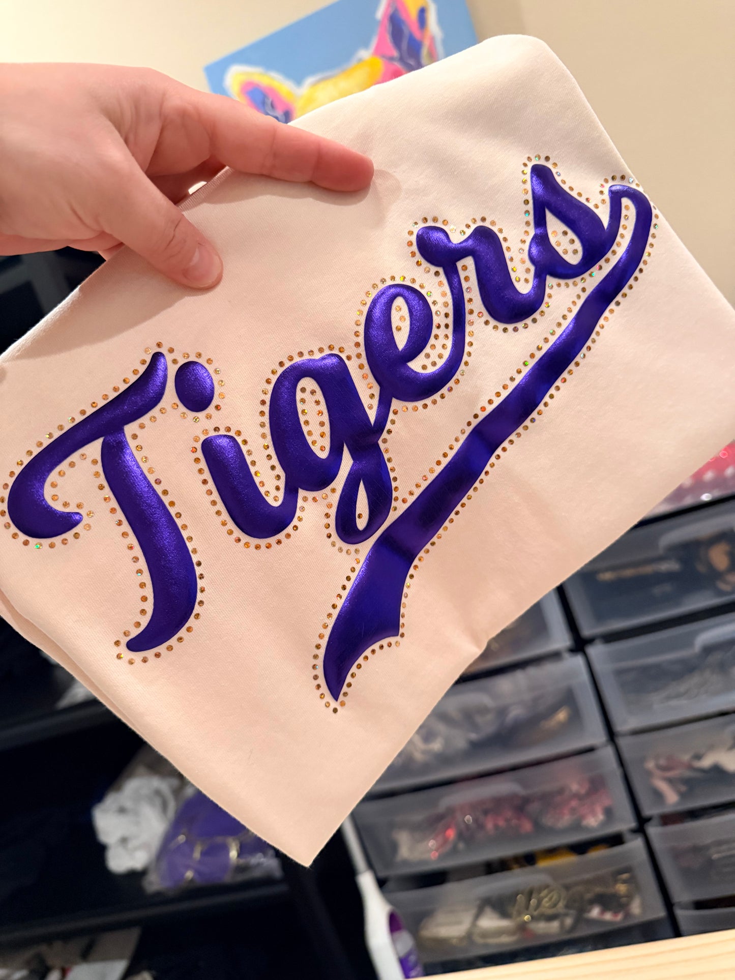 TIGERS METALLIC PUFF & GOLD SPANGLE IVORY COLOR COMFORT COLORS TEE