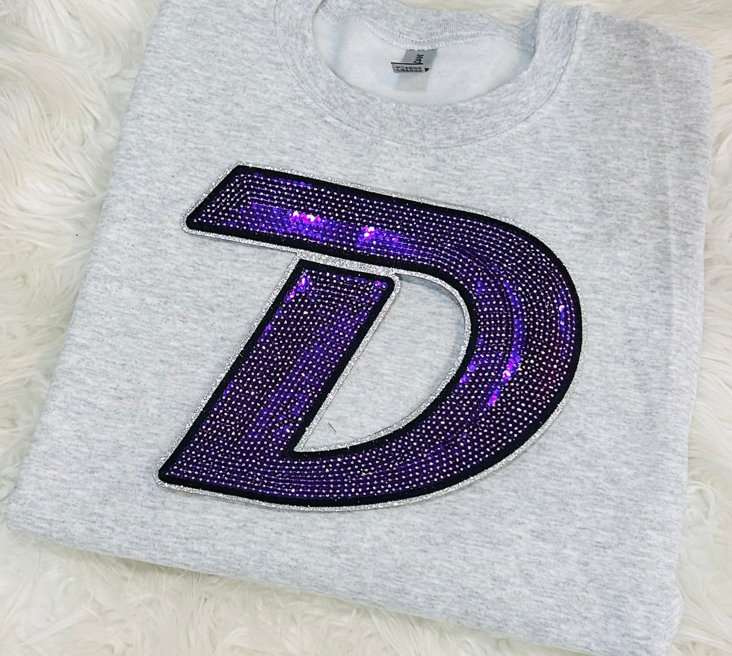 DUTCHTOWN SEQUIN PATCH TEE, LONG SLEEVE AND SWEATSHIRT