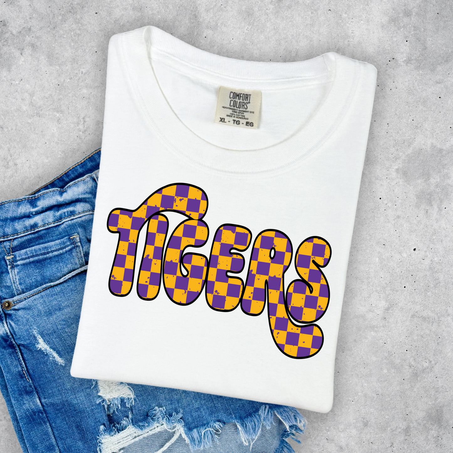 CHECKERED TIGERS BUBBLE FONT TEE