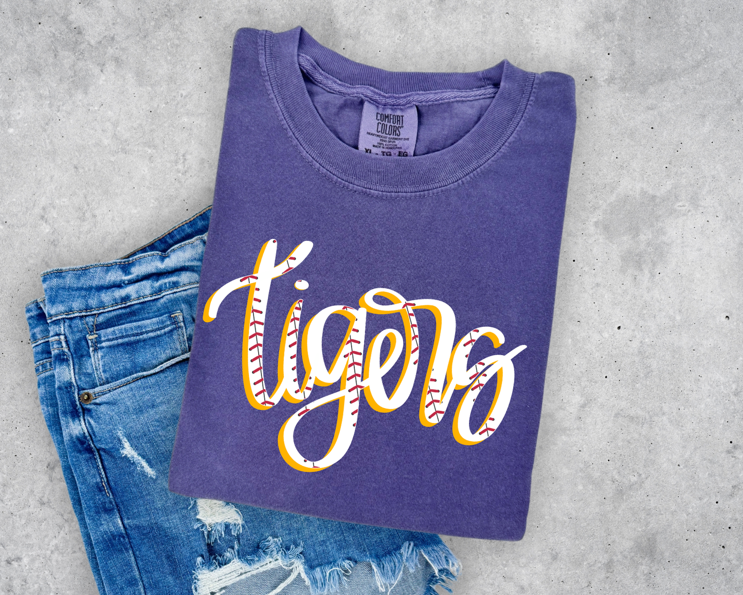 CURSIVE TIGERS BASEBALL COMFORT COLORS