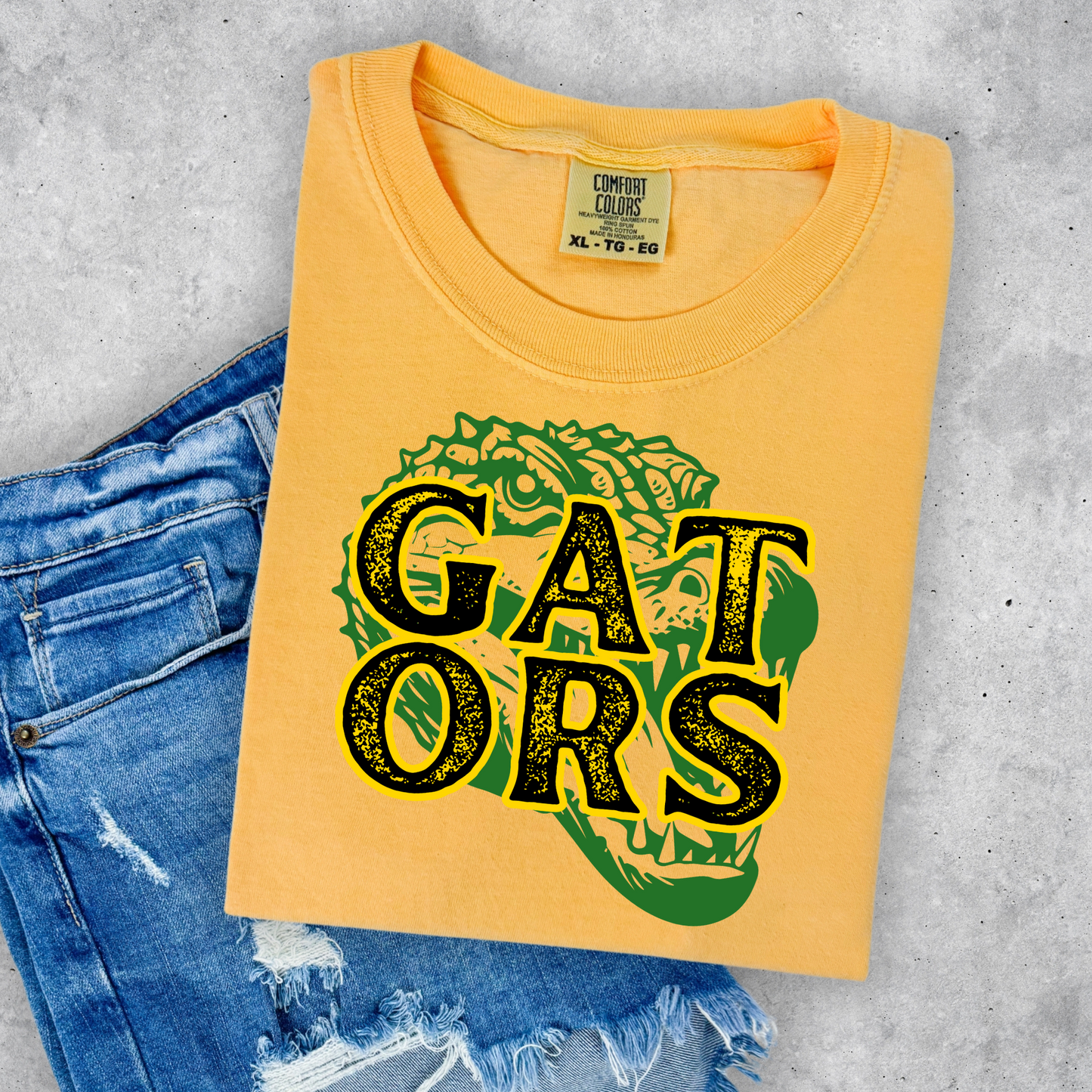 DISTRESSED FONT GATORS TEES & SWEATSHIRTS