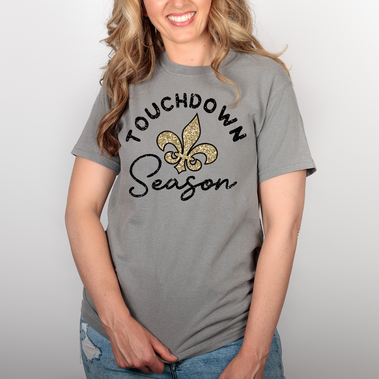 FAUX GLITTER PRINTED TOUCHDOWN SEASON FLEUR DE LIS TEES