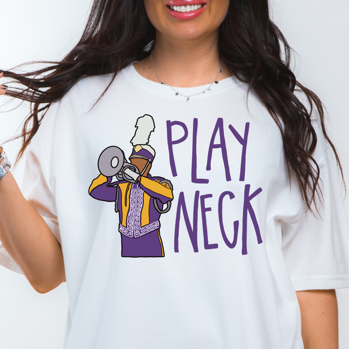 PLAY NECK TEE