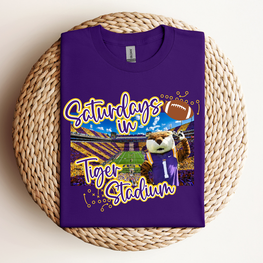 SATURDAY NIGHTS TEE AND SWEATSHIRT