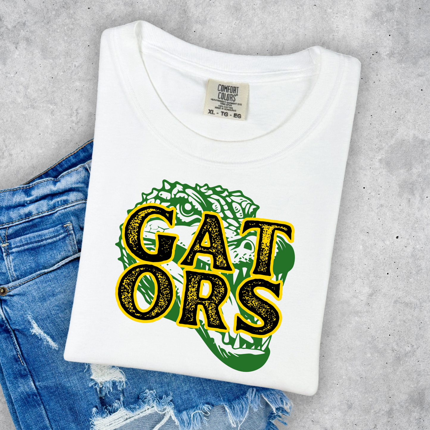 DISTRESSED FONT GATORS TEES & SWEATSHIRTS
