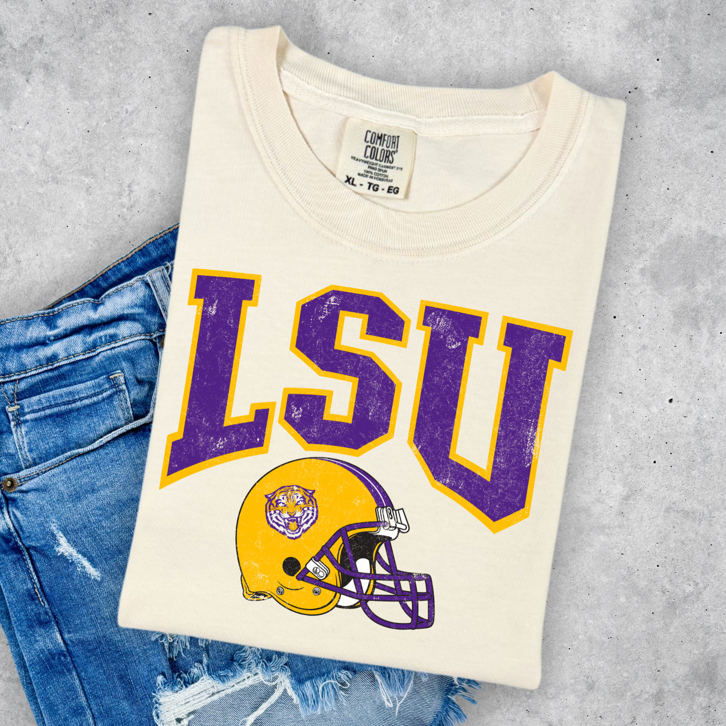 DISSTRESSED TIGERS FOOTBALL UNISEX TEE