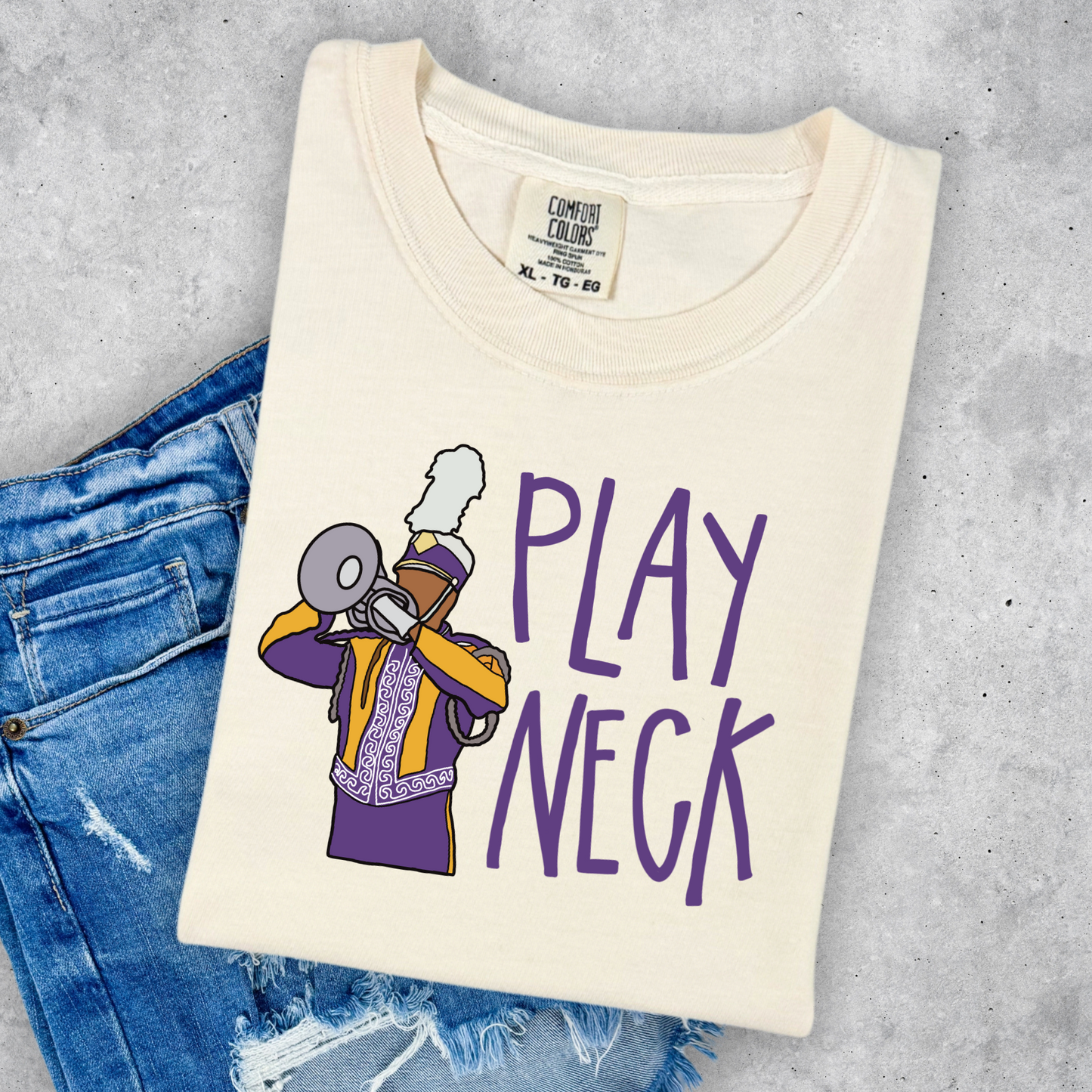 PLAY NECK TEE