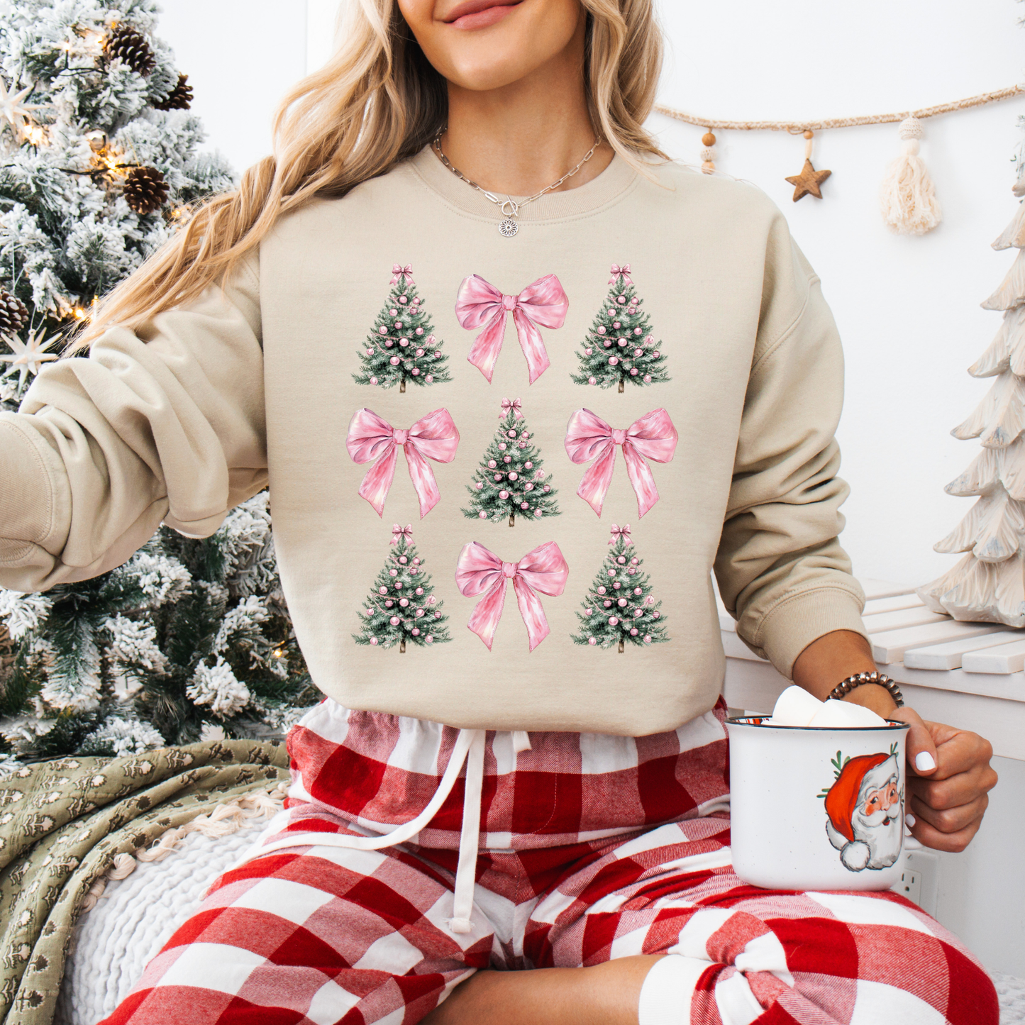 CUTE SPRUCE TREES AND BOWS SHORT SLEEVE TEES, LONG SLEEVE TEES & SWEATSHIRTS
