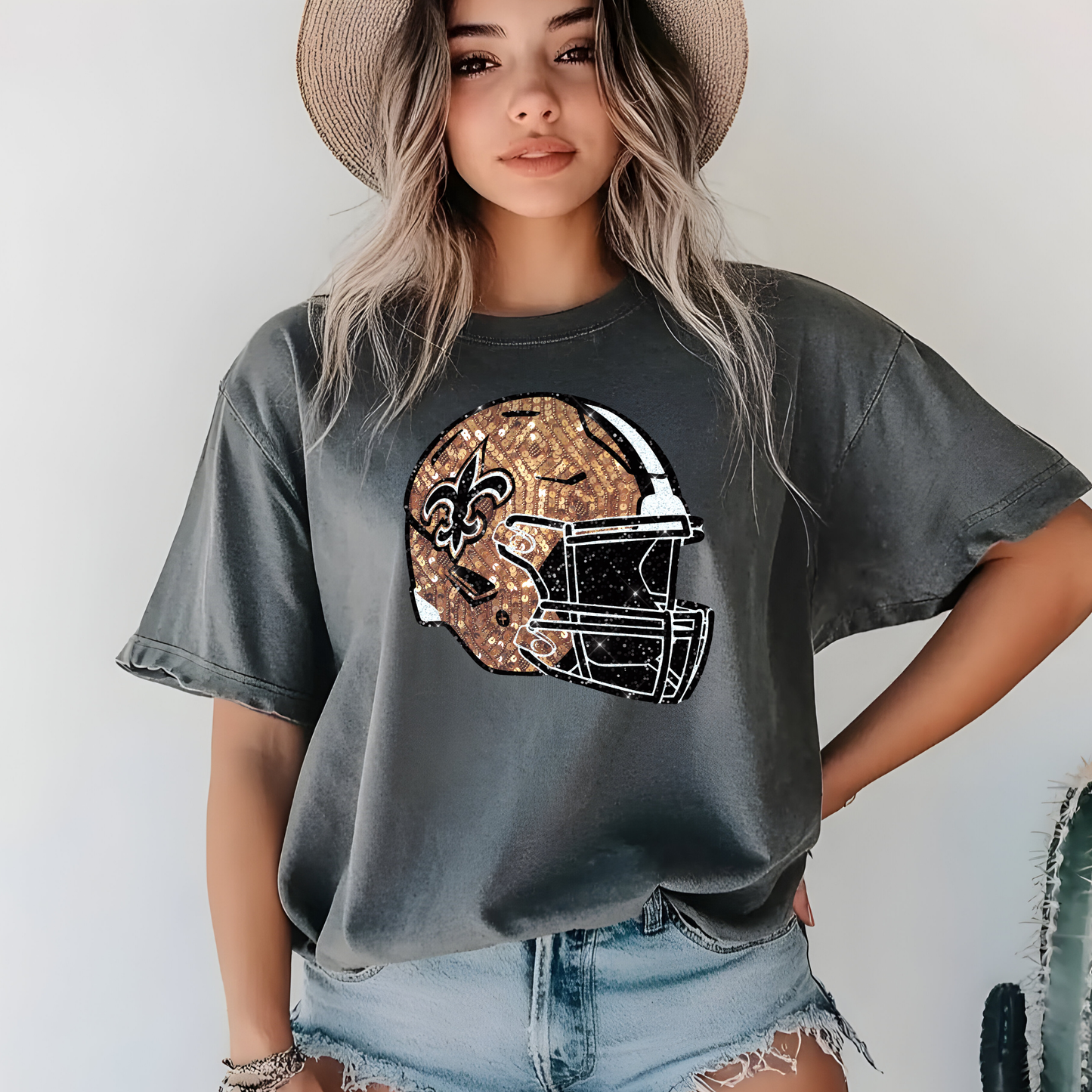 FAUX GLITTER PRINTED SAINTS FOOTBALL HELMET TEES