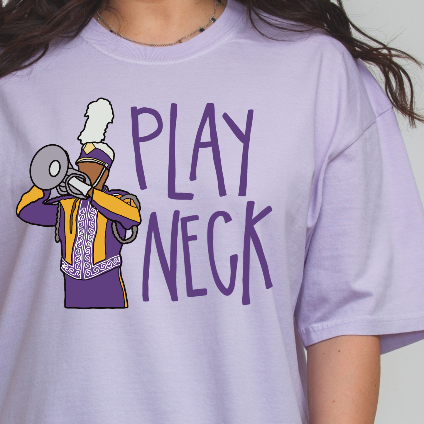 PLAY NECK TEE