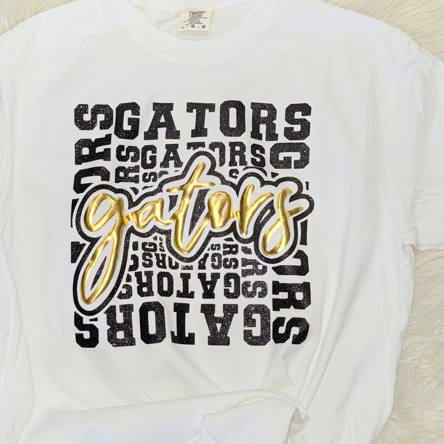 BLACK GLITTER AND GOLD PUFF GATORS TEE & SWEATSHIRT