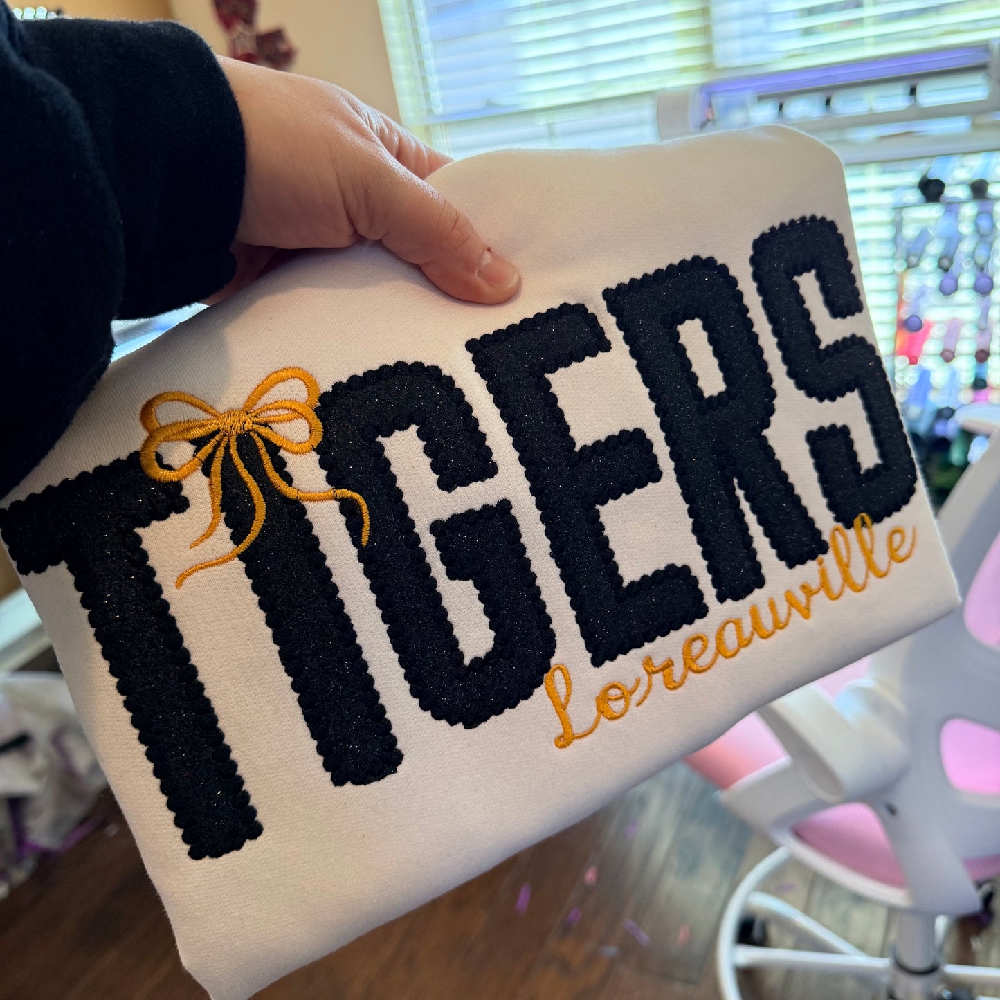 BLACK GLITTER TIGERS APPLIQUE