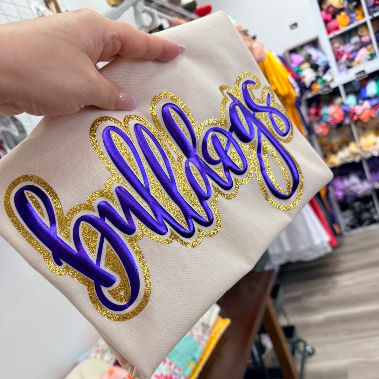 METTALIC PUFF AND GLITTER BULLDOGS